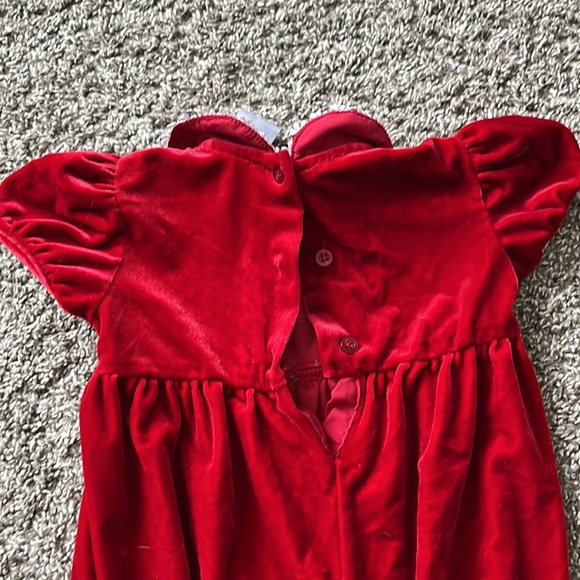 Red Velvet Holiday Rose Cottage Romper White Flower Lace 3/6 month girls - Picture 8 of 9